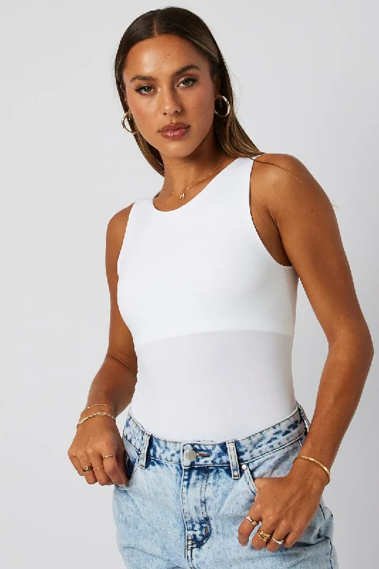 White Bodysuit Sleeveless Crew Neck Seamless