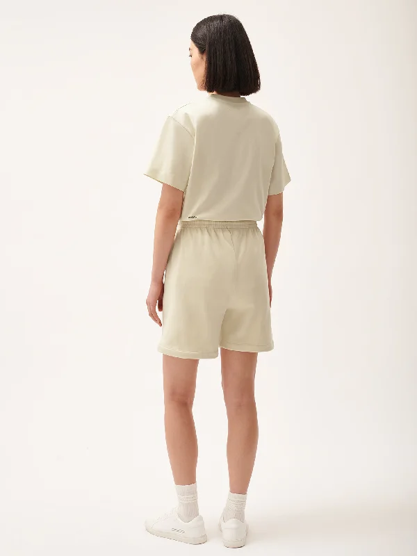 365 Midweight Mid Length Shorts—travertine-beige