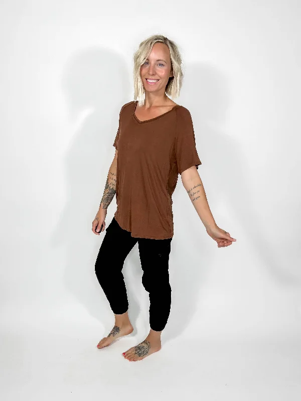 Smashley V-Neck Tee- CHESNUT