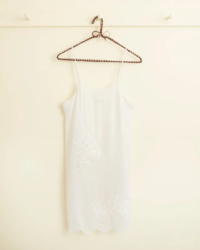 Lace Appliqué Scallop Slip