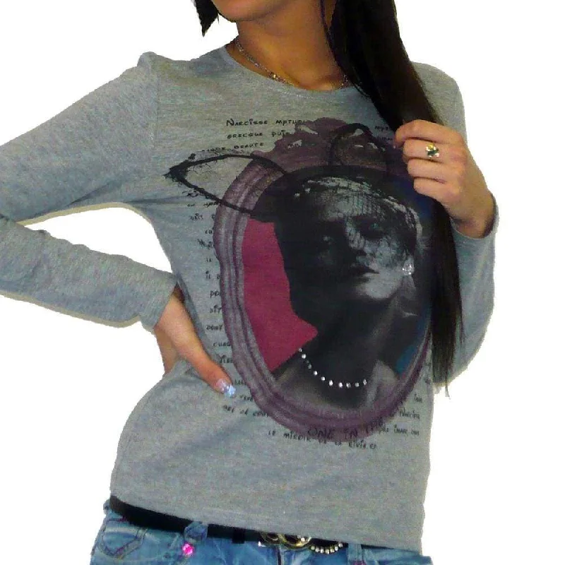 Women's Long Sleeve Top ONE IN THE CITY Heidi-Gris long-Sleeve T-shirt 00275