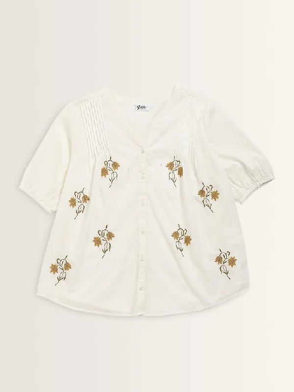 Gia White Floral Embroidered Cotton Blouse