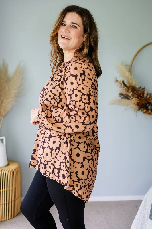 Sunday Boho Vikki Top Tan Floral