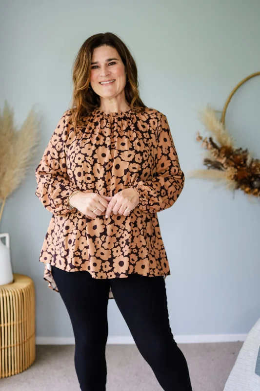 Sunday Boho Vikki Top Tan Floral