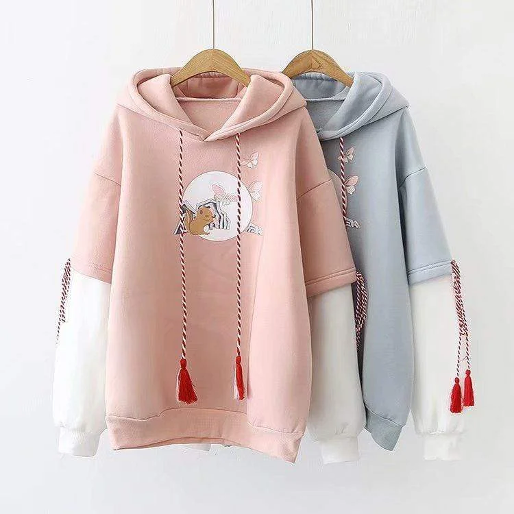 Women's Kawaii Squirrel Butterfly Printed Hoodies With Tassels